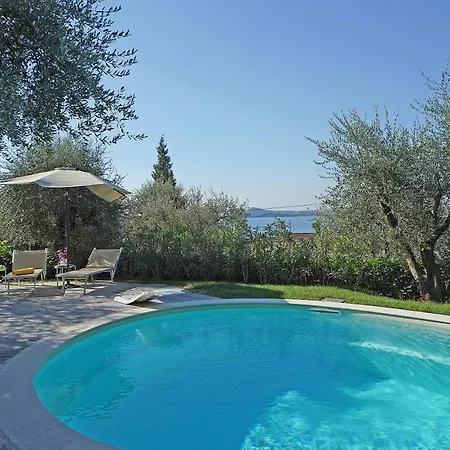 Delia Gardone Riviera